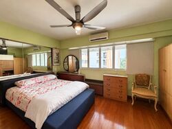Blk 556 Jurong West Street 42 (Jurong West), HDB Executive #635387571